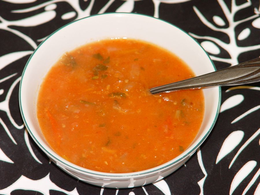 tn_2012 Recipe Tomato Soup 029.jpg (900x675; 110110 bytes)